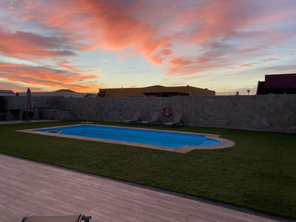 Villa & Golf & Heated Saltwater Pool & Leisure & Wifi 科斯塔卡莱塔 外观 照片